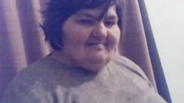 Masajista lesbiana dedos a su cliente hasta el orgasmo y le da semen el mejor porno en castellano