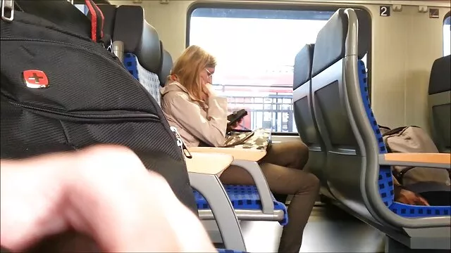 Chica muestra su enorme porno vr en español coño