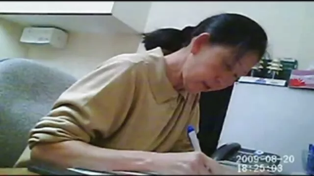 Rubia videos xxx español cachonda se masturba el coño