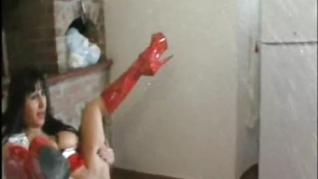 Transexual morena sexy se folla al cliente en el sofá hentai 3d español