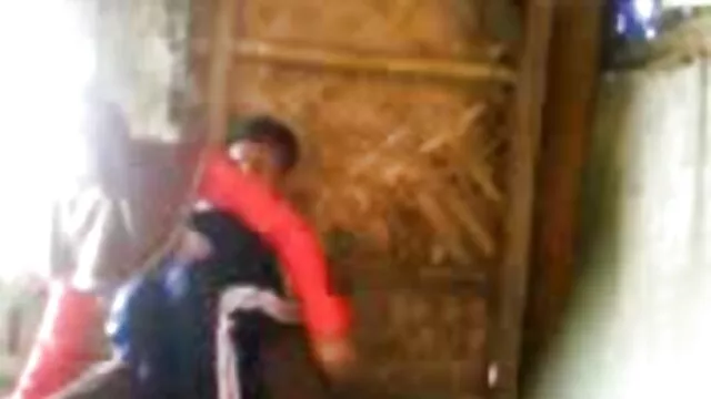 La rusa Irina en un casting porno español sub anal con dos machos calientes