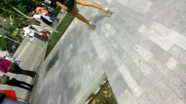 Asiática cabalga hábilmente una polla y espera xxx gays español la lamida de una rubia