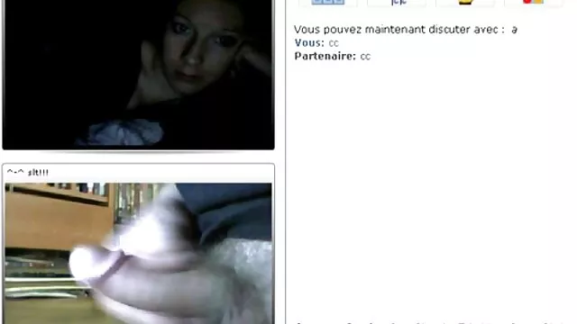 Joven morena se masturba peliculas porno gratis en español en la webcam