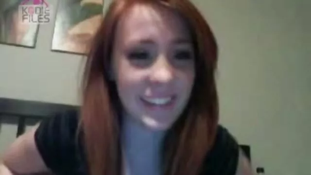 Tailandia está llena de putas y son muy baratas, por lo que los turistas suelen alquilar chicas por una noche completa. Estas bellezas orgias en castellano de rajas estrechas y tetas pequeñas son folladas en la cama del cliente